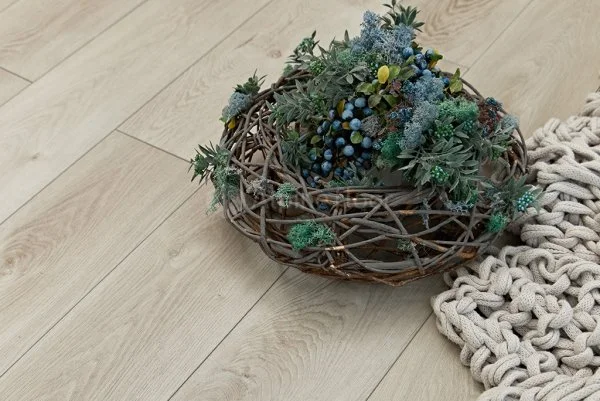 Кварц-виниловая плитка Alpine Floor Premium XL Дуб Белая Ночь ЕСО 7-2, 8 мм. 43 класс в Краснодаре