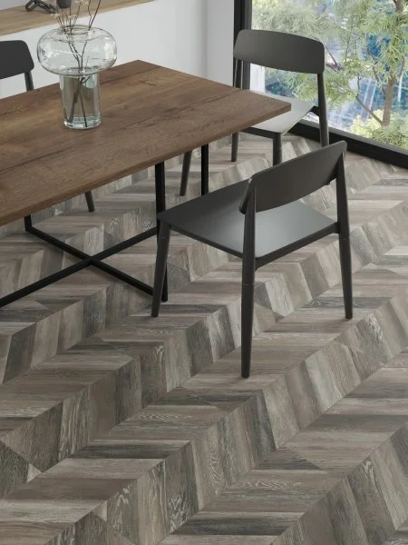 Ламинат Egger PRO 8/33 4V Large Дуб Кестинкорт Шоколад левая EPL240F4CL в Краснодаре