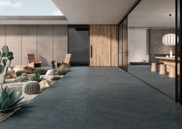 Керамогранит Vitra QuarStone Антрацит 60х60 (Натуральная и Реттифицированная) в Краснодаре