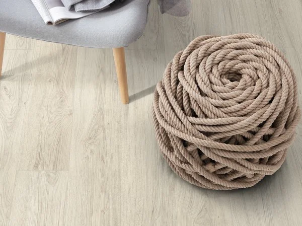 Ламинат Egger PRO 10/33 4V Дуб Азгил белый EPL153 в Краснодаре