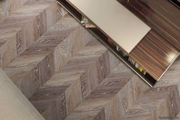 Пробковое покрытие CorkStyle Chevron Brown (1235*305*6 мм) HC в Краснодаре