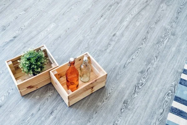 Каменно-полимерная плитка Alpine Floor Classic Ясень ECO 134-6, 4мм 43 класс в Краснодаре